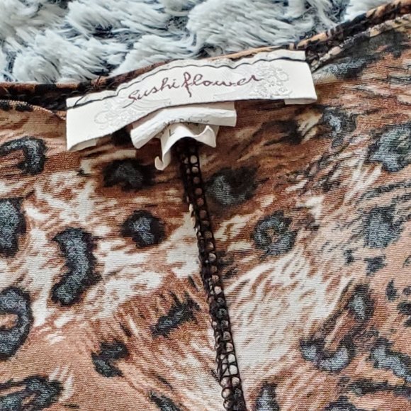 Sushiflower Brown Animal Print Blouse Top - Picture 5 of 5